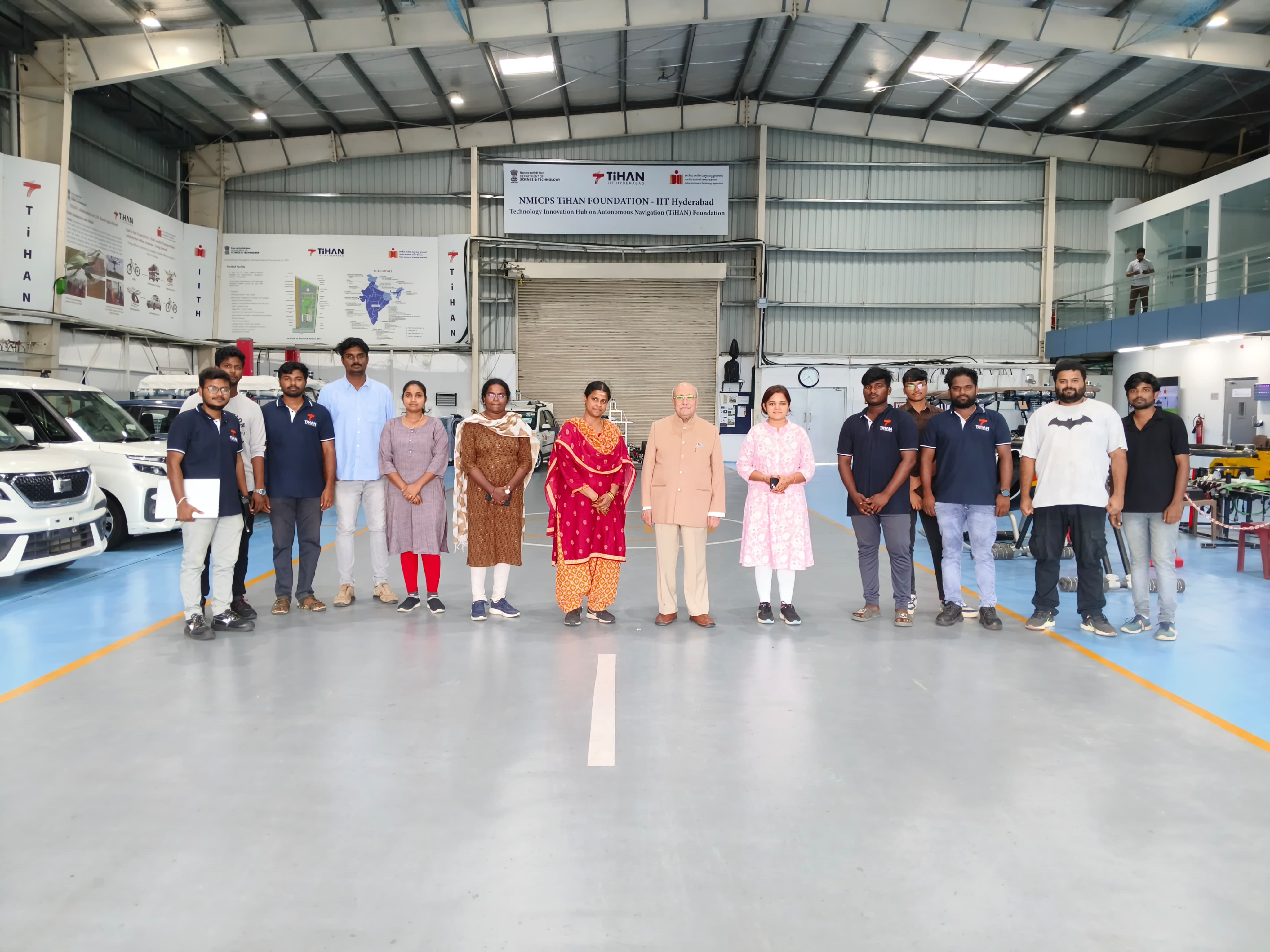 Distinguished Visit 19